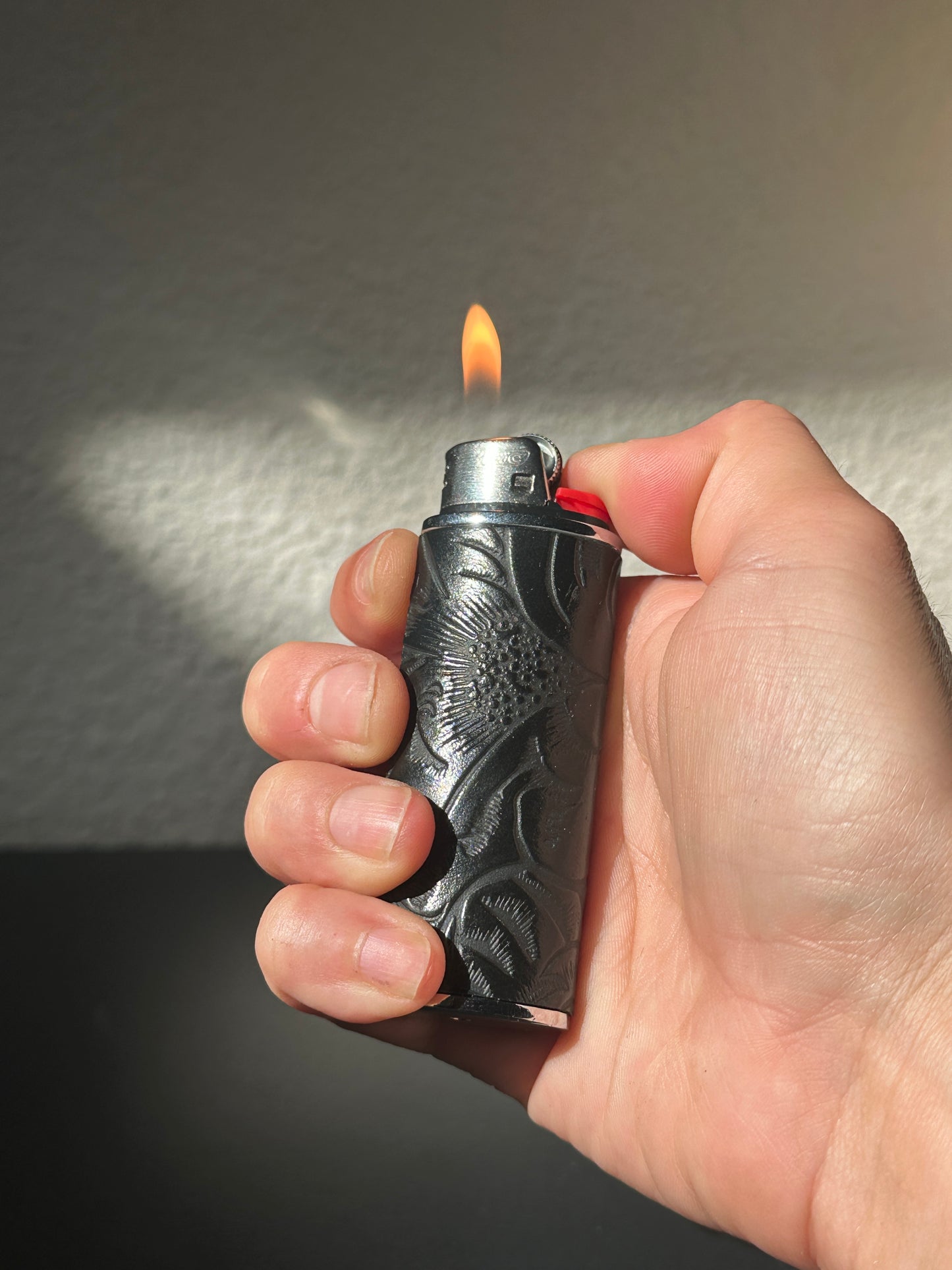 Lighter Case in Black Embossed Leather