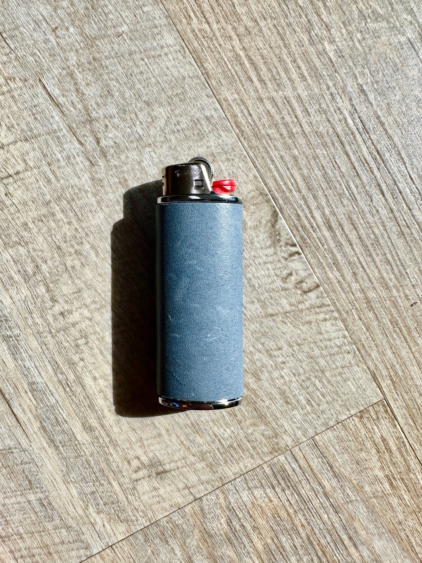 Lighter Case in Grey-Blue Leather
