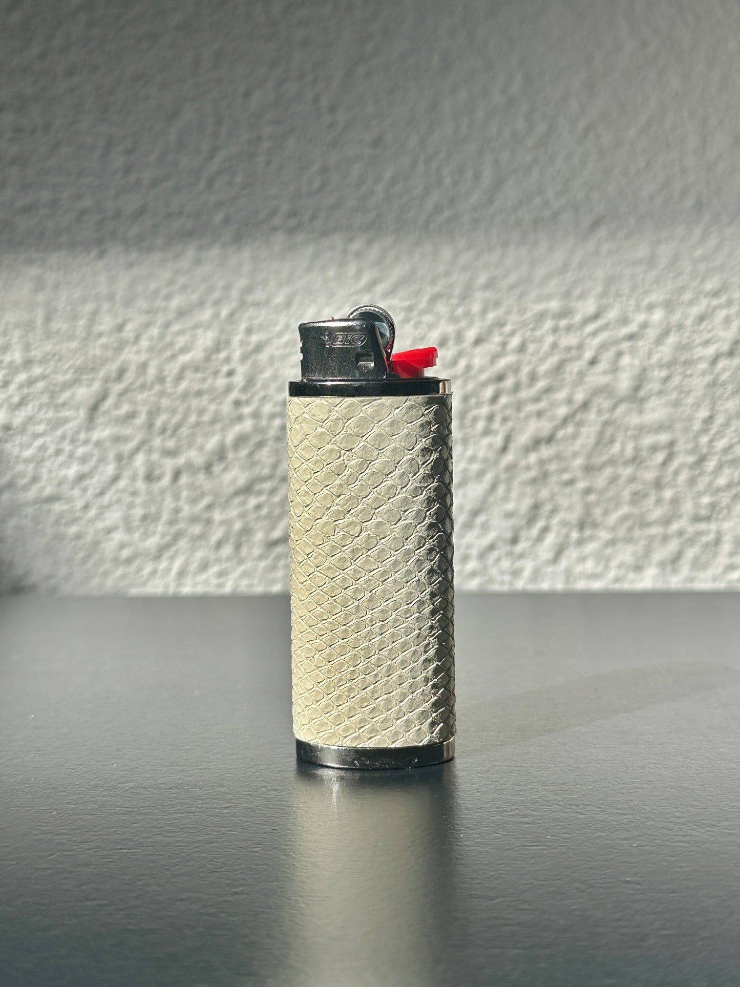 Lighter Case in Ivory Cobra Leather